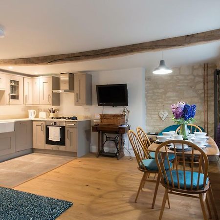 Upper Flat, The Manse, Painswick Apartment Bagian luar foto