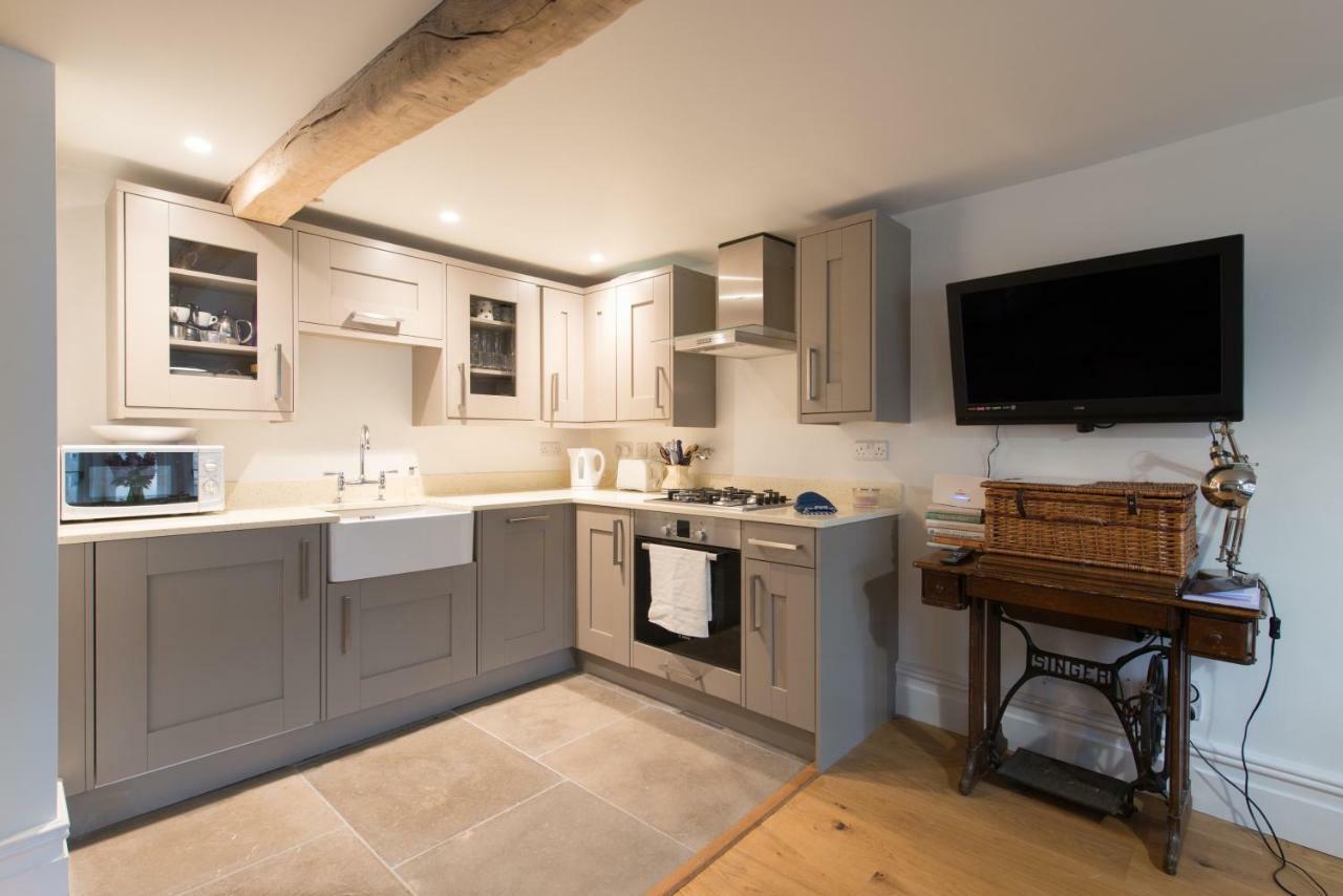 Upper Flat, The Manse, Painswick Apartment Bagian luar foto